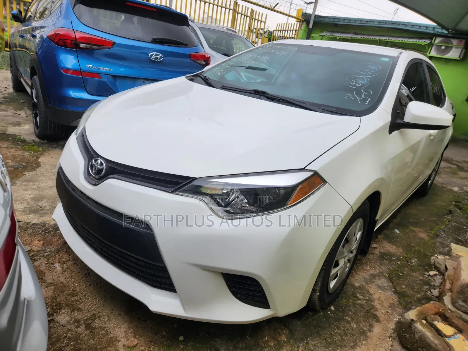 Toyota Corolla 2015 White