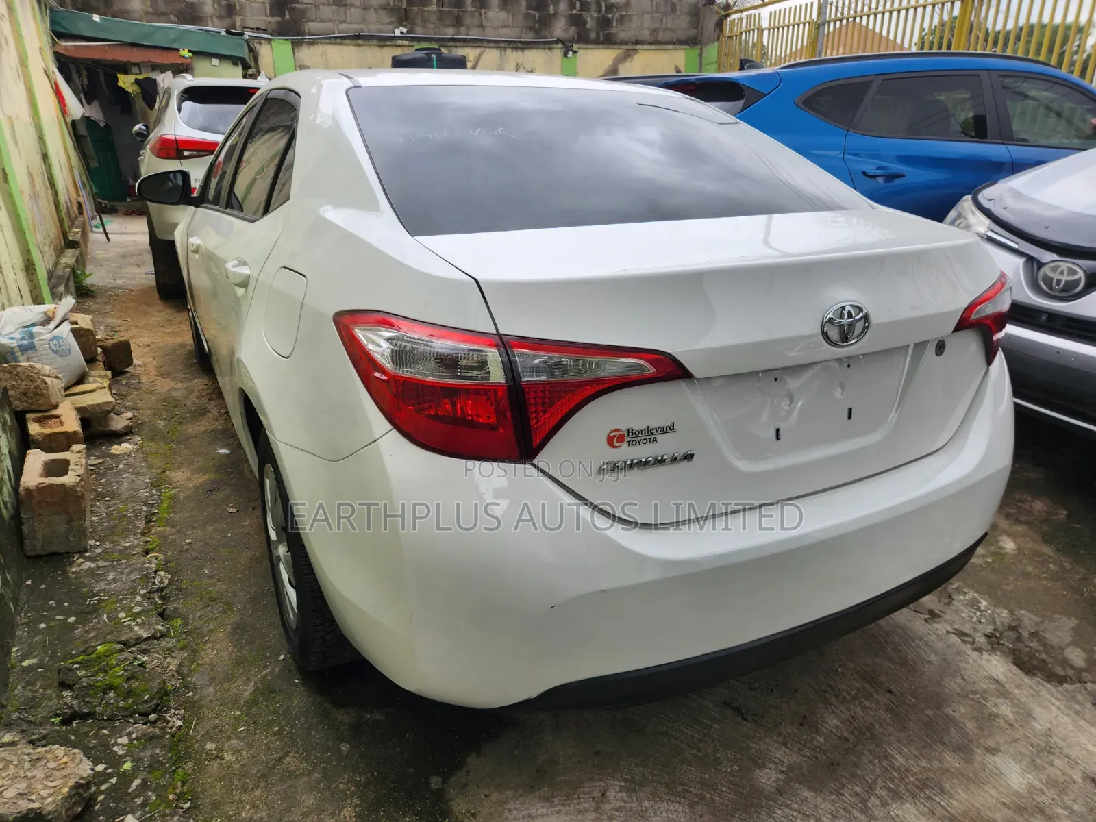 Toyota Corolla 2015 White