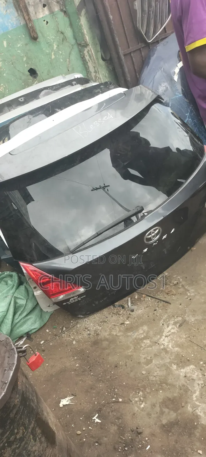 Replacement Back Boot for Toyota Venza 2012