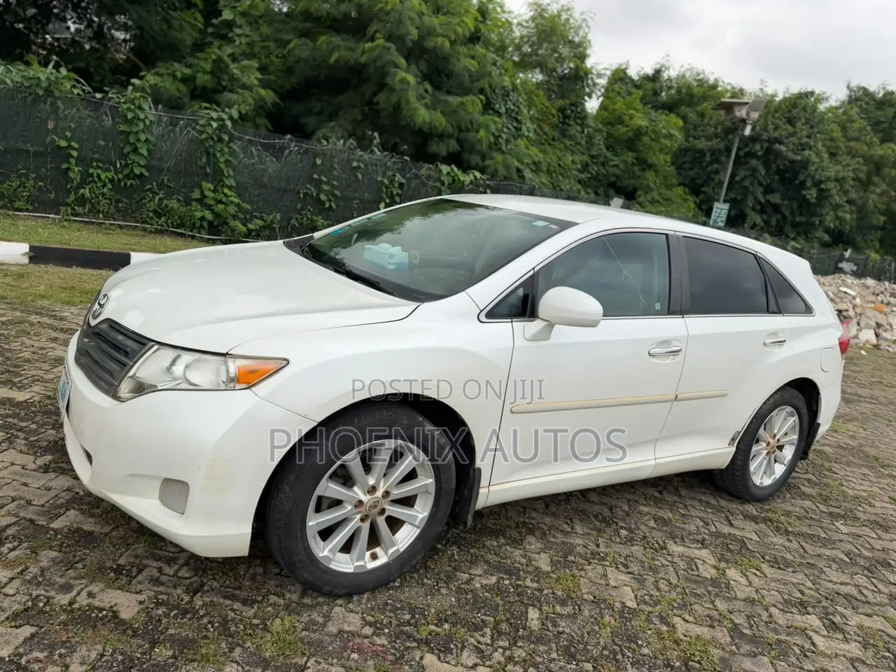 Toyota Venza Limited 2010 White