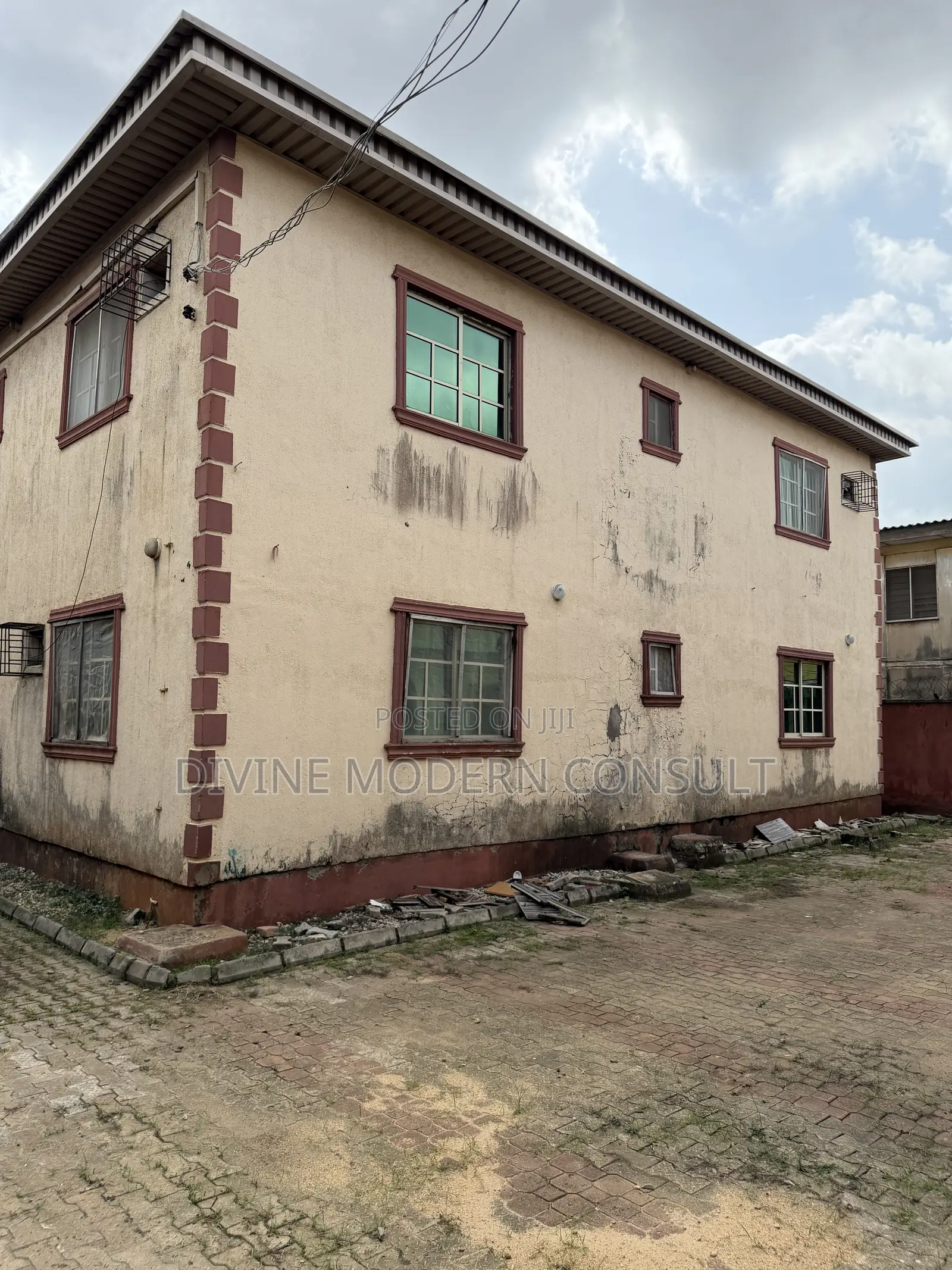 3bdrm Block of Flats in Private, Abule Egba for sale