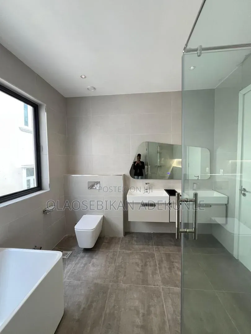 4bdrm Duplex in Ikoyi for sale