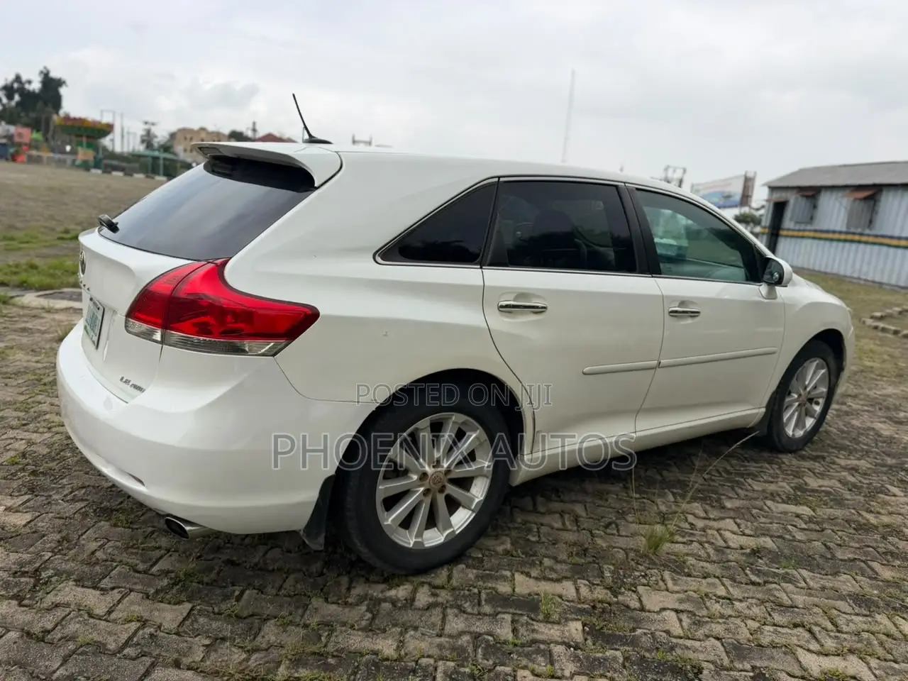 Toyota Venza Limited 2010 White