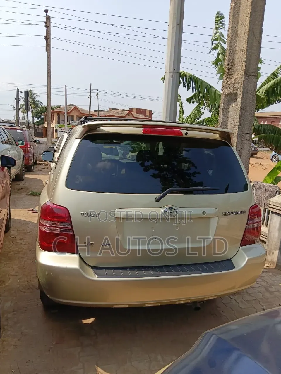 Toyota Highlander 2004 Gold