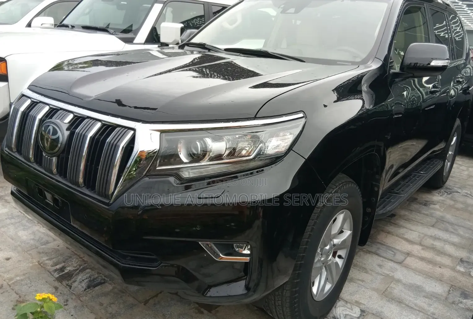 Toyota Land Cruiser Prado 2.7 2023 Black