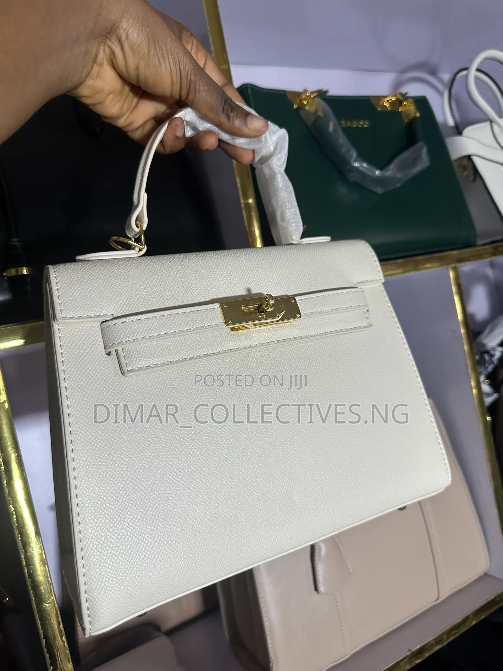 Hermes Female Meduim Sized Handbag
