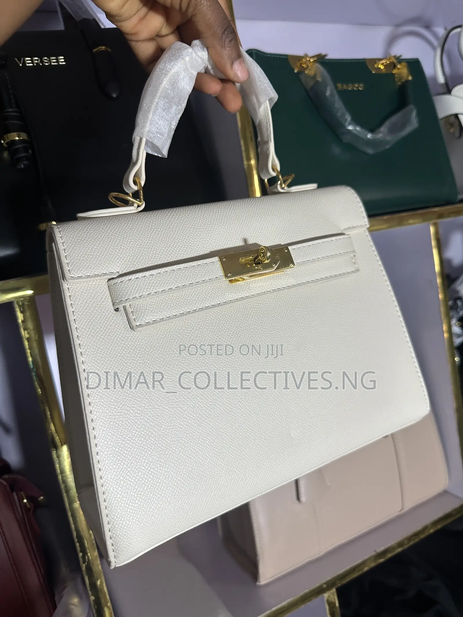 Hermes Female Meduim Sized Handbag