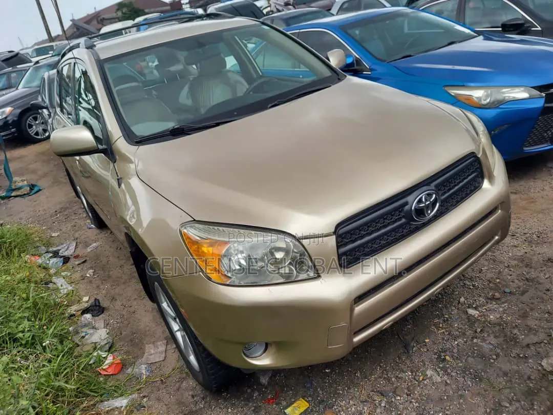 Toyota RAV4 2010