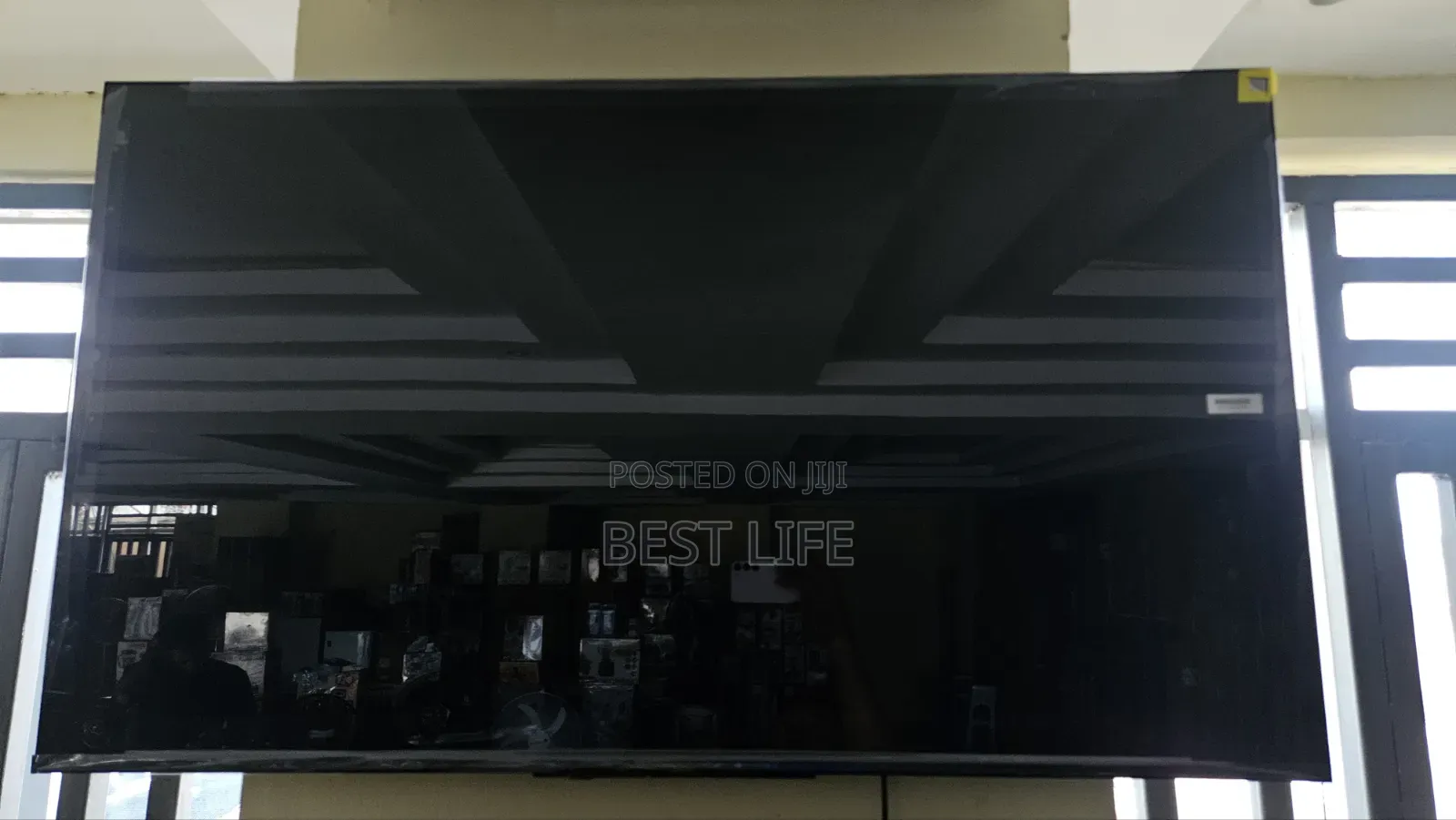 43" Skyrun Smart Television