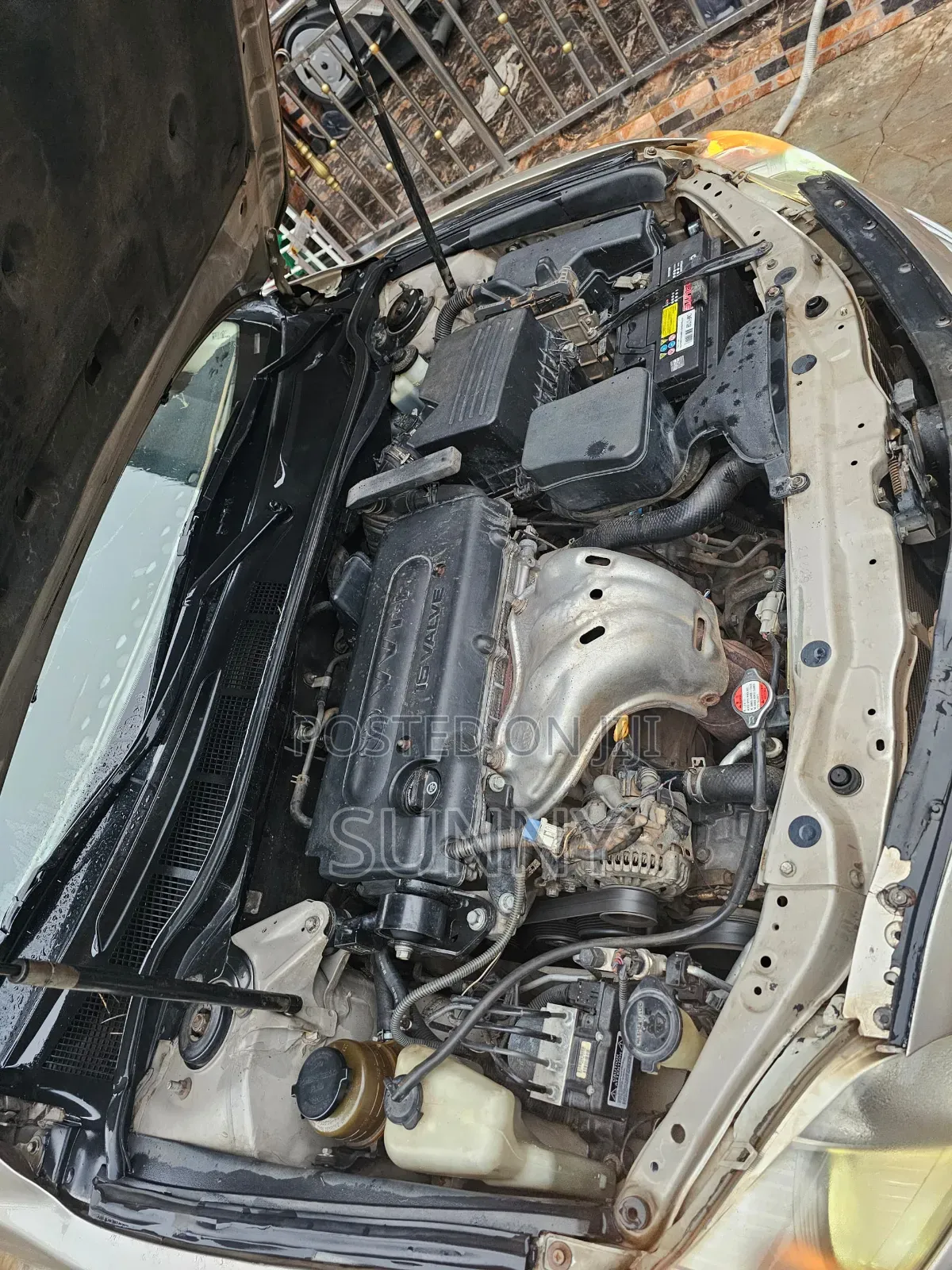Toyota Camry 2009 Gold