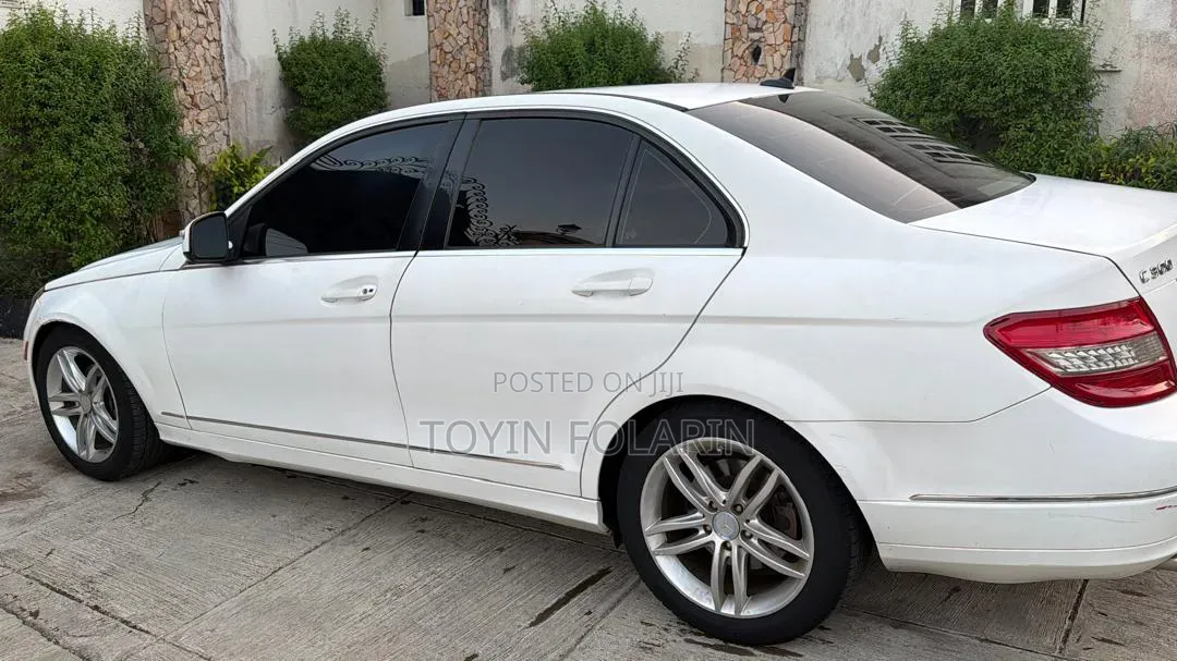 Mercedes-Benz C300 2008 White
