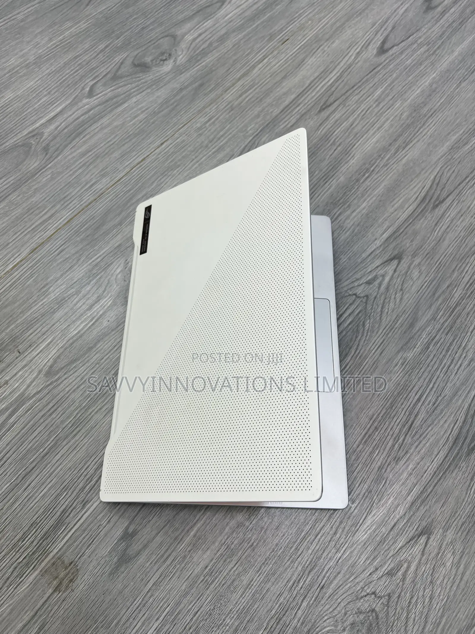 Laptop Asus ROG Zephyrus G14 16GB AMD Ryzen 9 SSD 1T