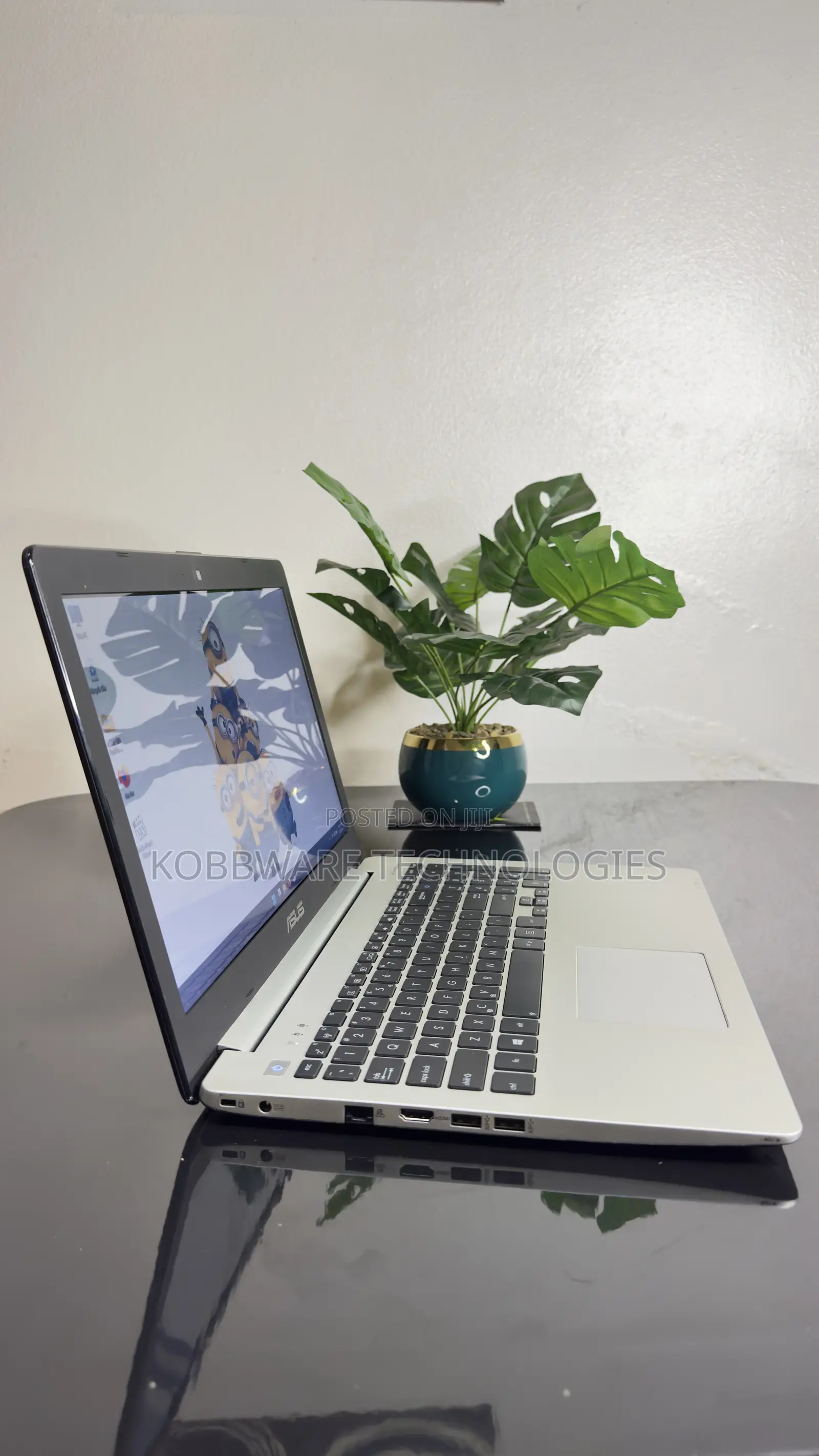 Laptop Asus VivoBook S551LA 8GB Intel Core i5 HDD 500GB