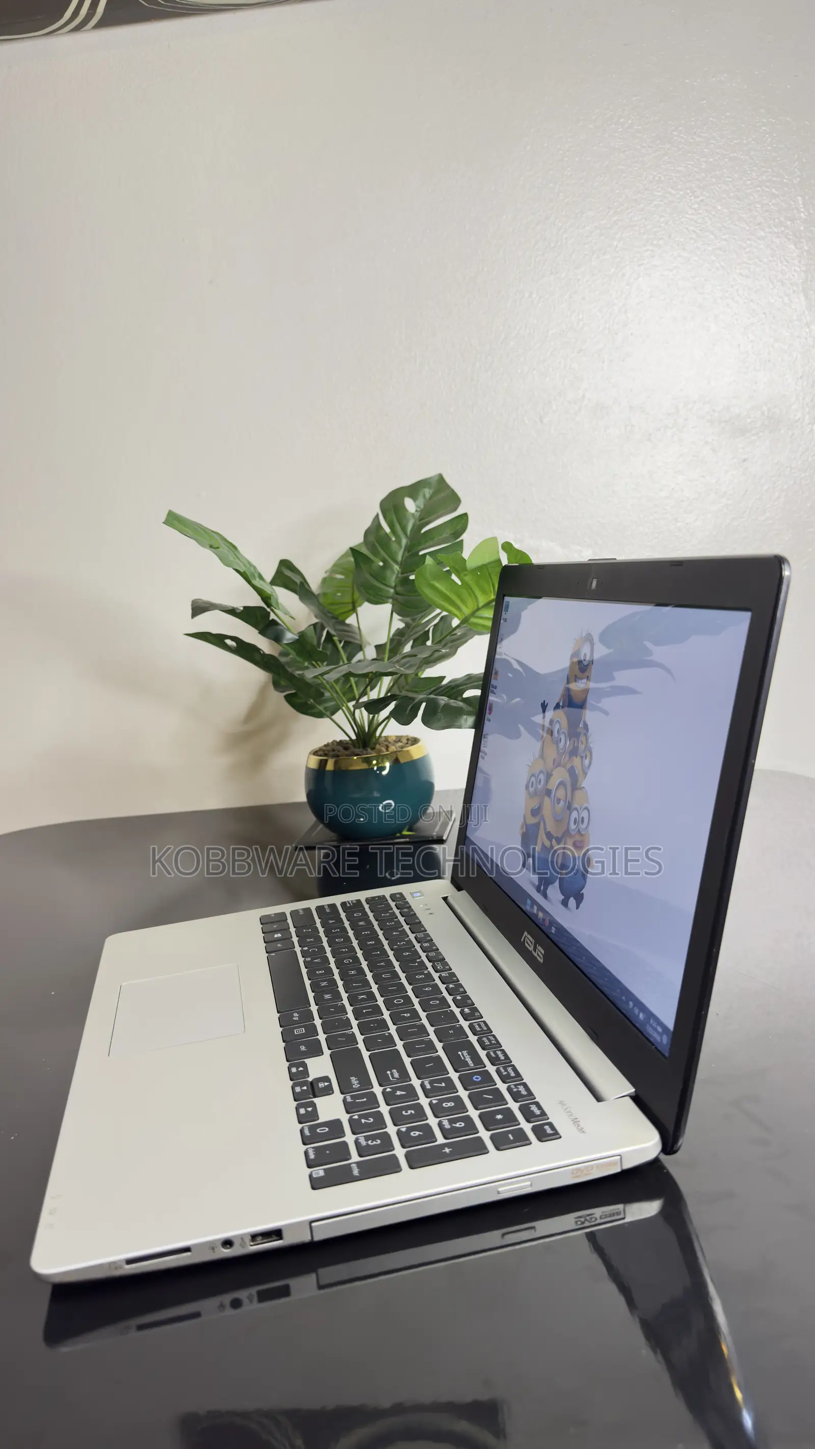 Laptop Asus VivoBook S551LA 8GB Intel Core i5 HDD 500GB