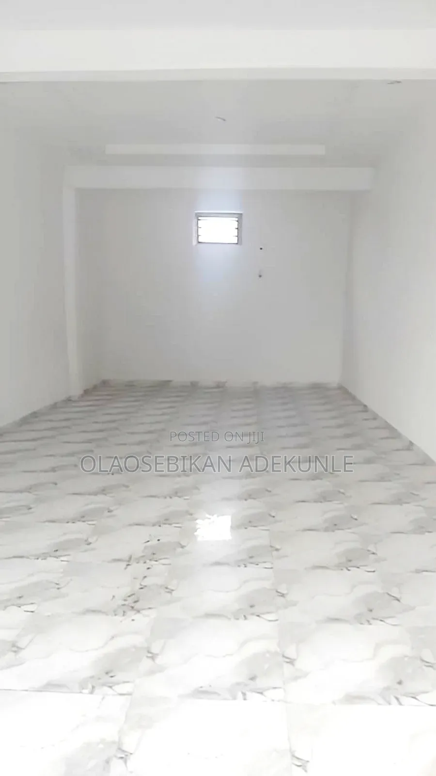 *Ground Floor Commercial Space Facing Lekki-Epe Expressway - Ajah -