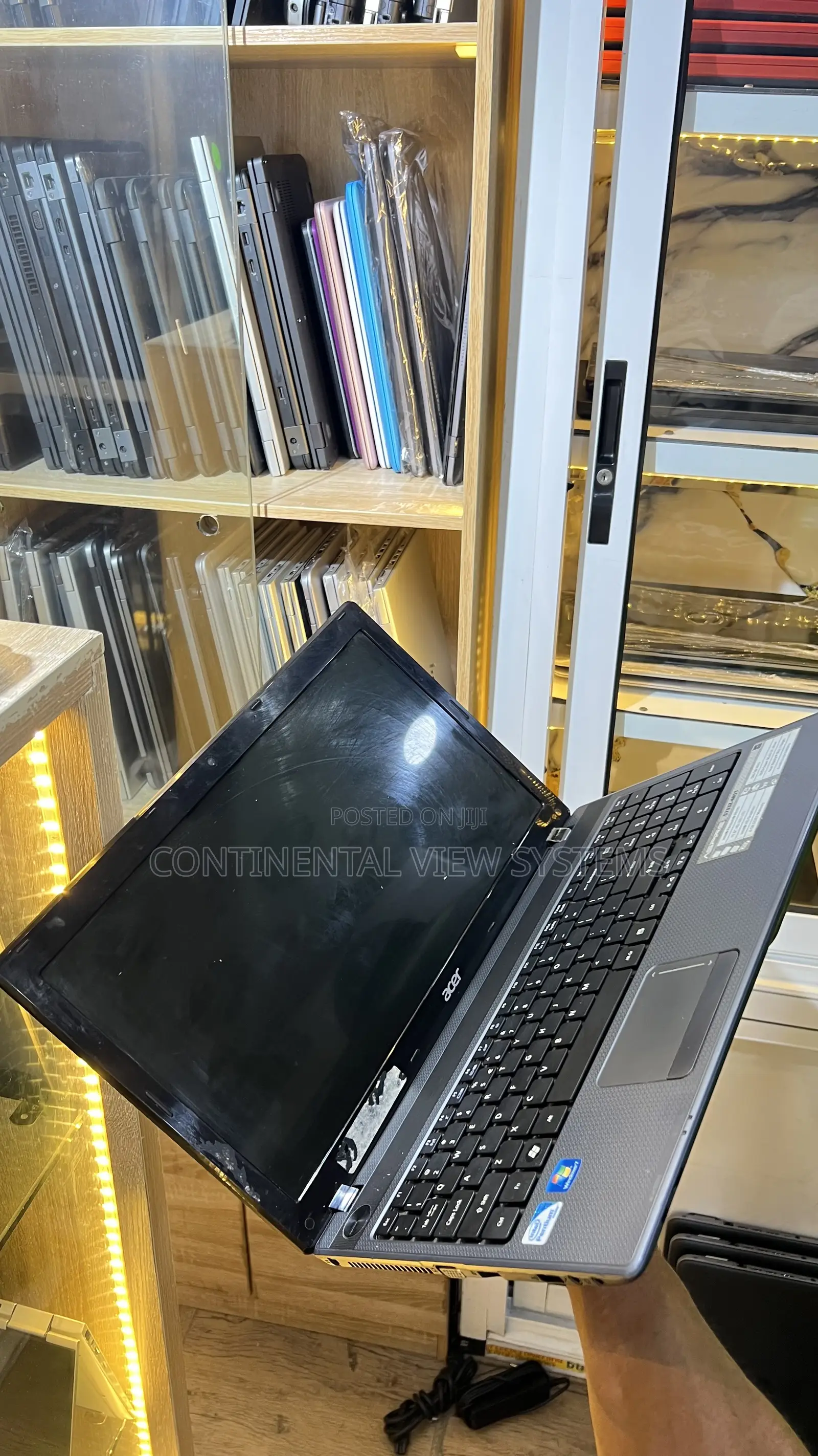 Laptop Acer Aspire 5733Z 8GB Intel Pentium HDD 320GB