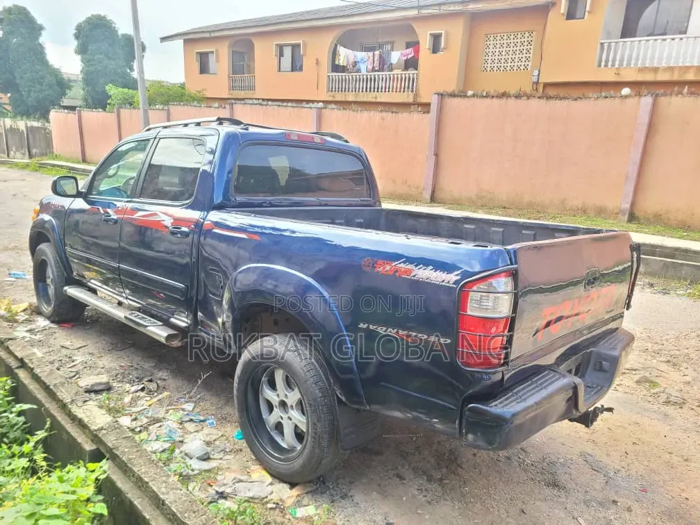 Toyota Tundra 2005 Blue