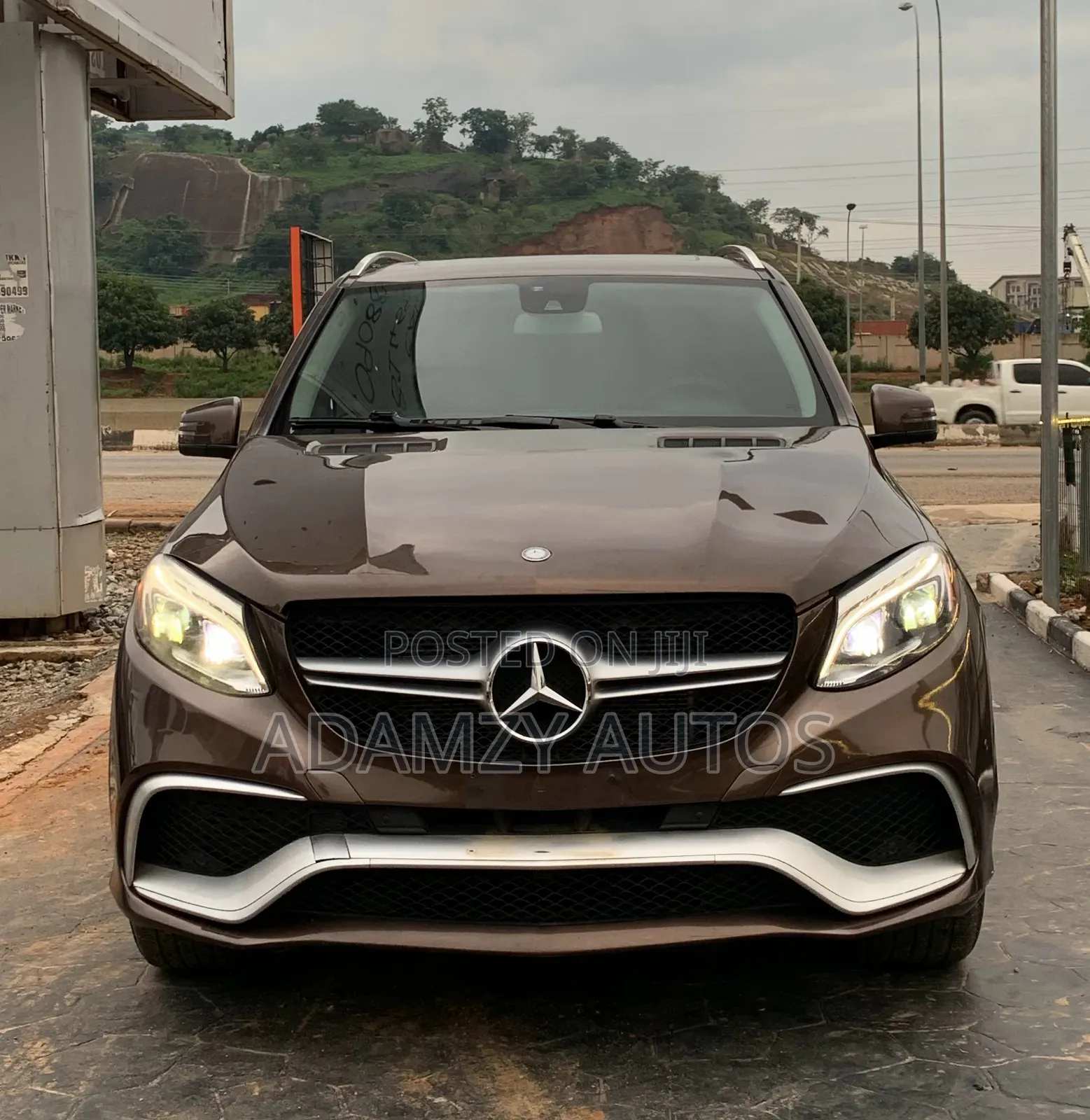 Mercedes-Benz M Class 2013 Brown
