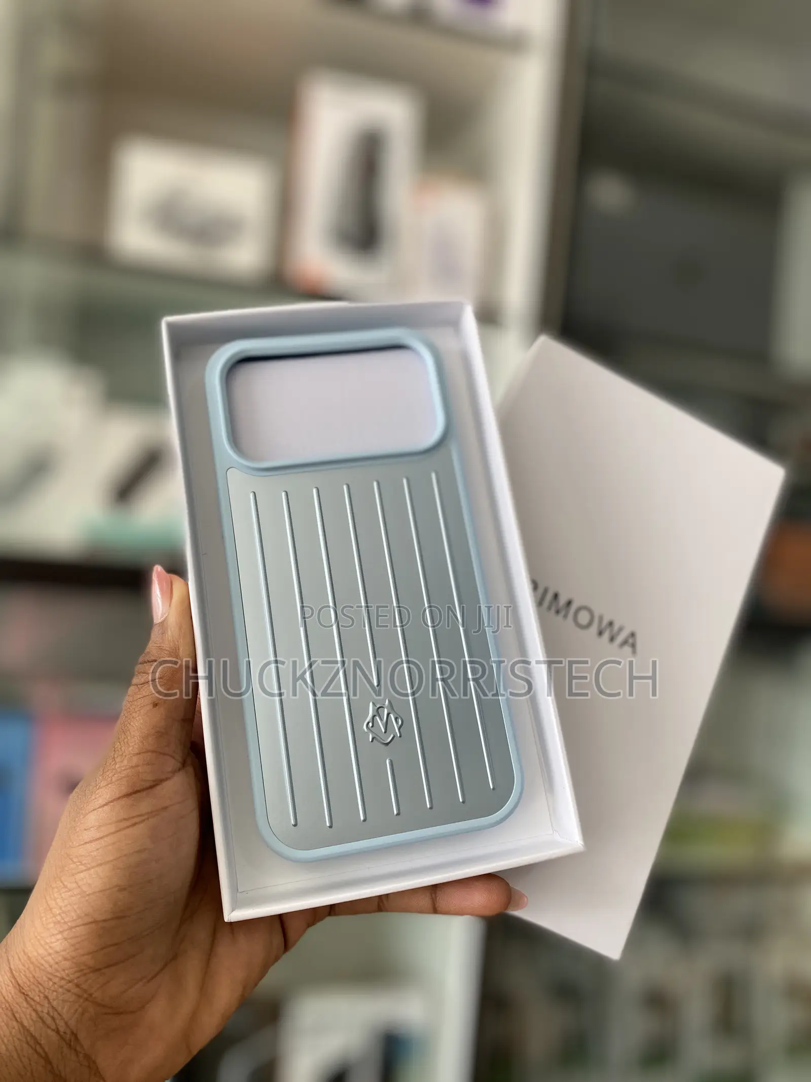 Rimowa Case 17 Pro Max Sky Blue