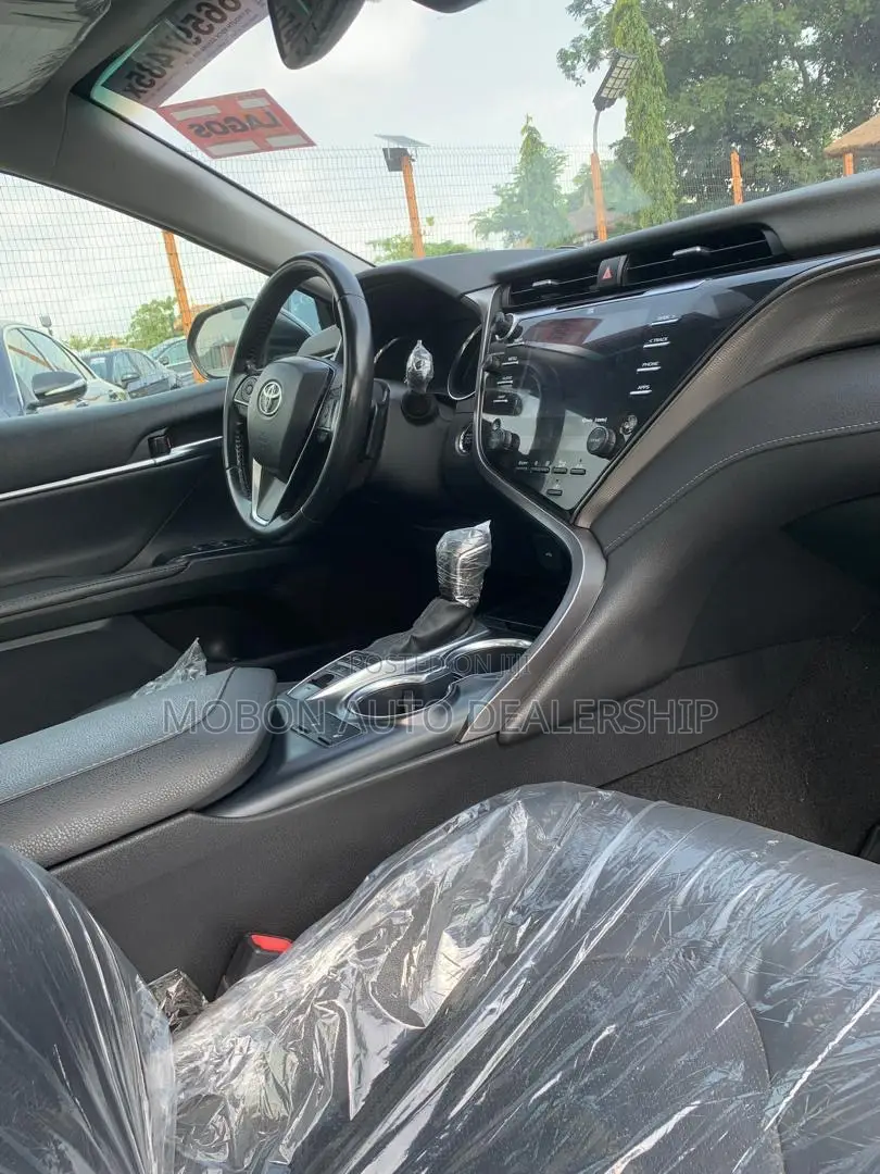 Toyota Camry 2019 Black