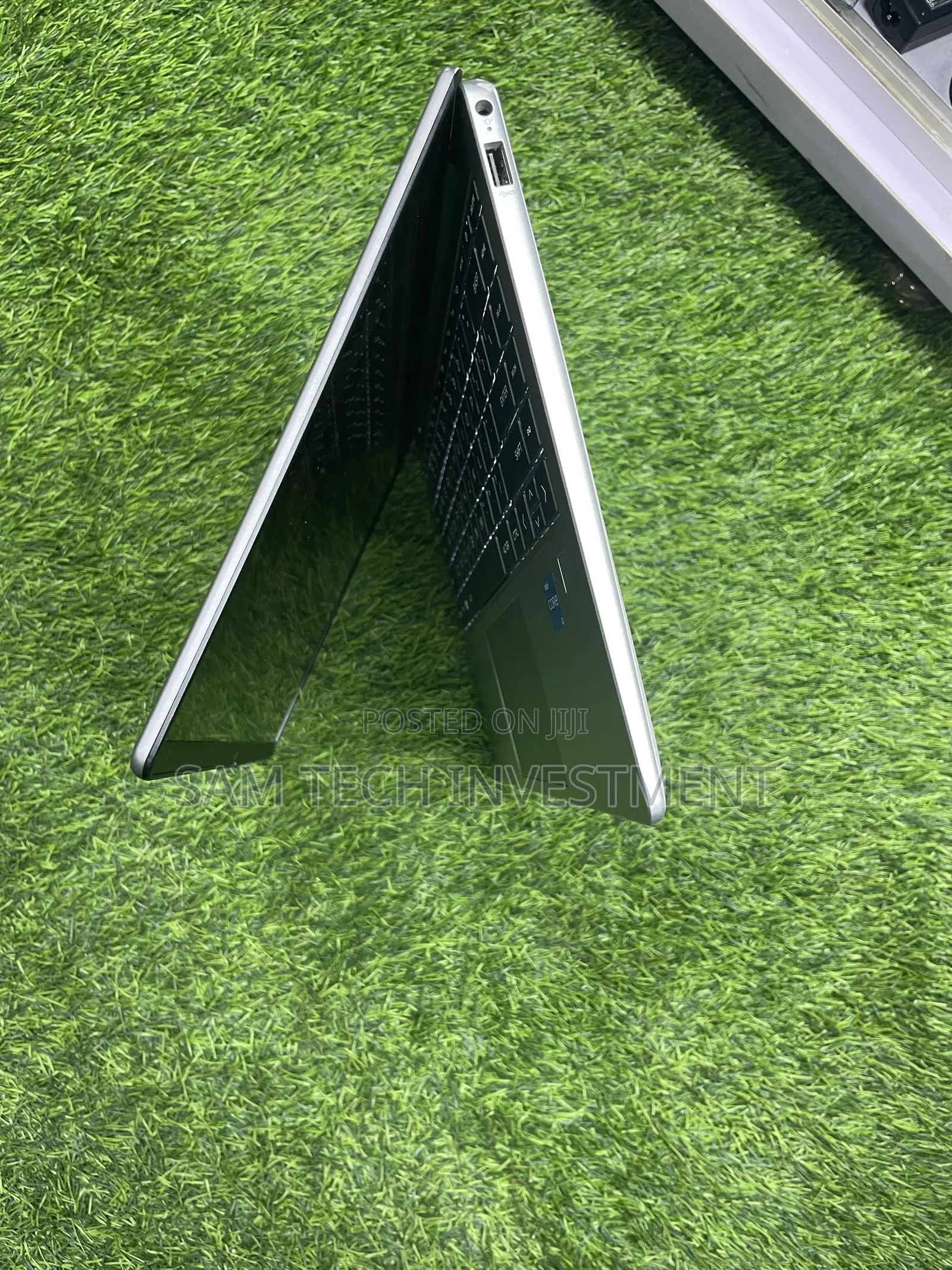 Laptop HP 240 8GB Intel Core i3 SSD 256GB