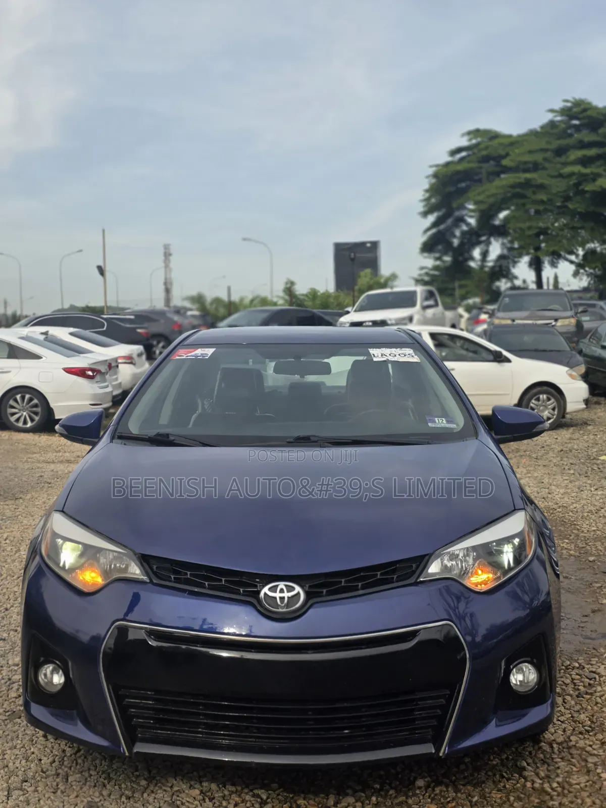 Toyota Corolla 2016 Blue