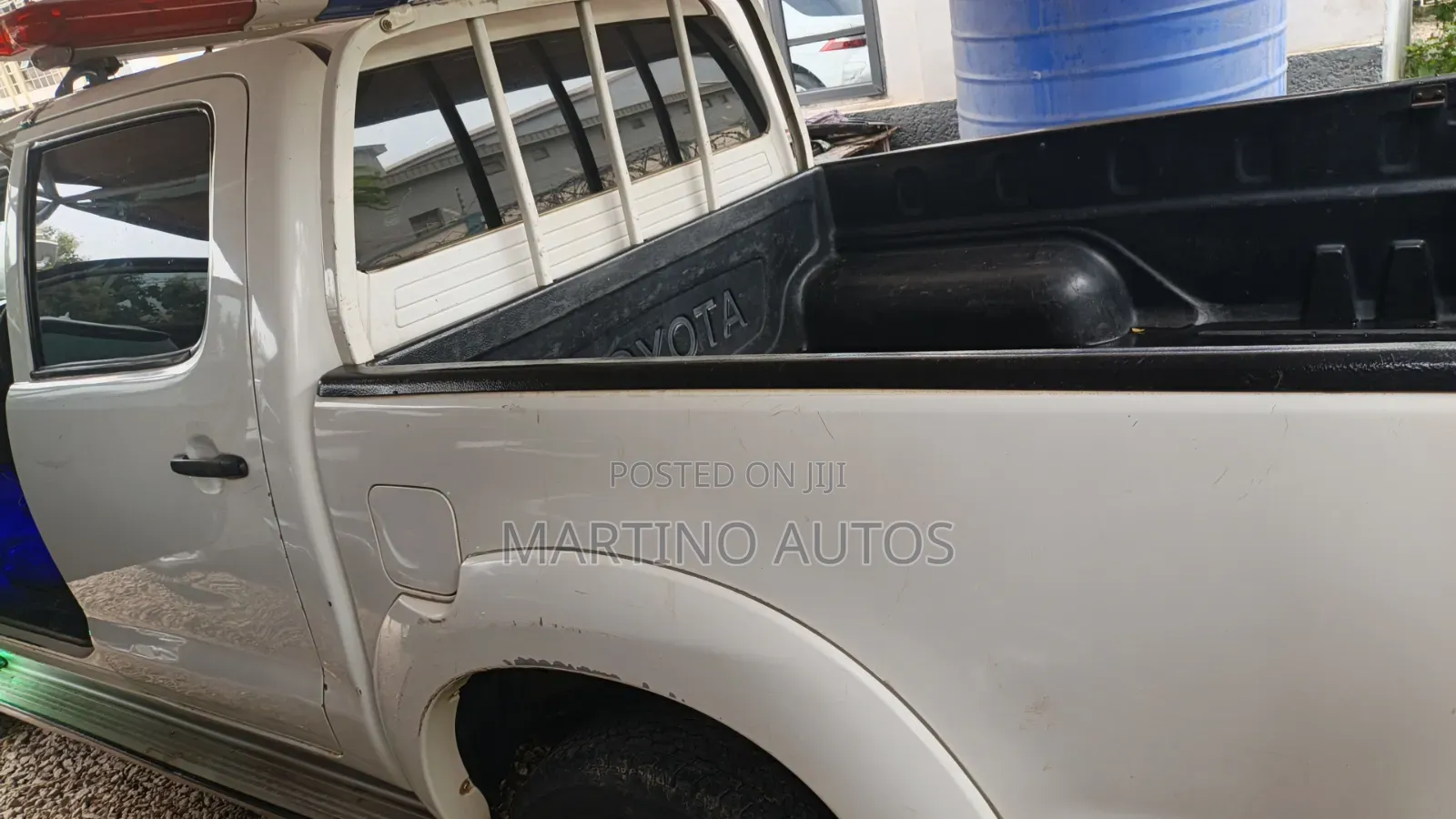 Toyota Hilux 2015 White