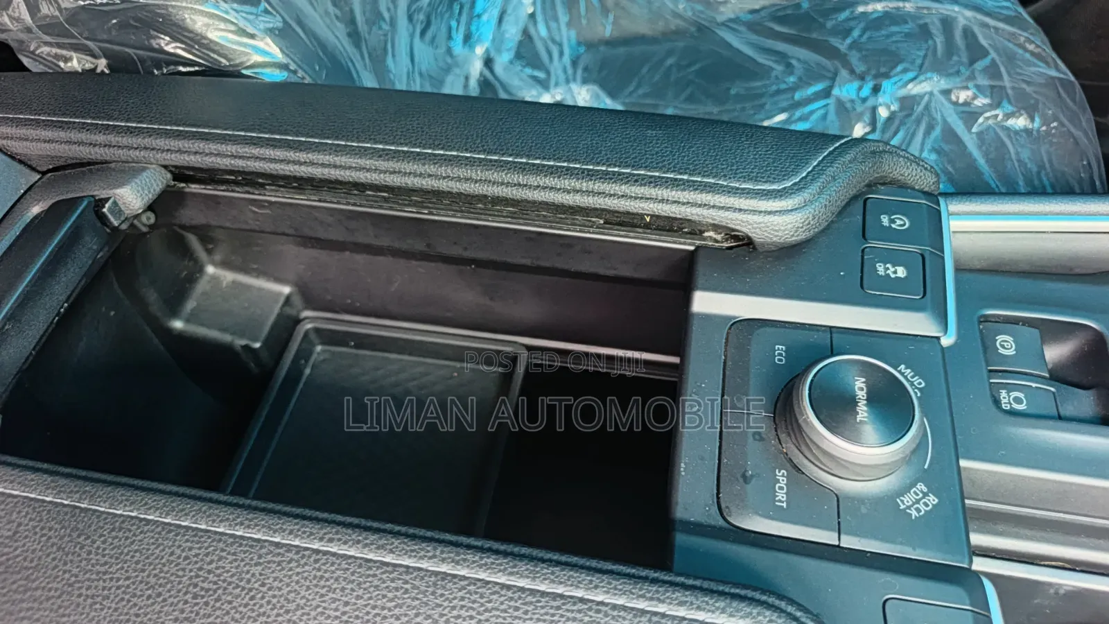 Toyota Highlander XLE FWD 2024 Black