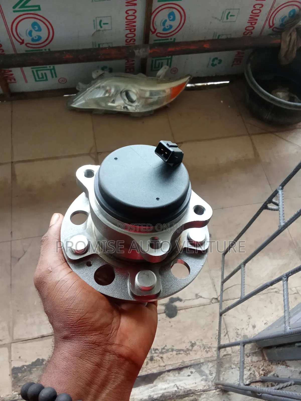 Set of Back Hub, Hyundai Sonata, Tucson, Kia Optima, Sportage, 2016