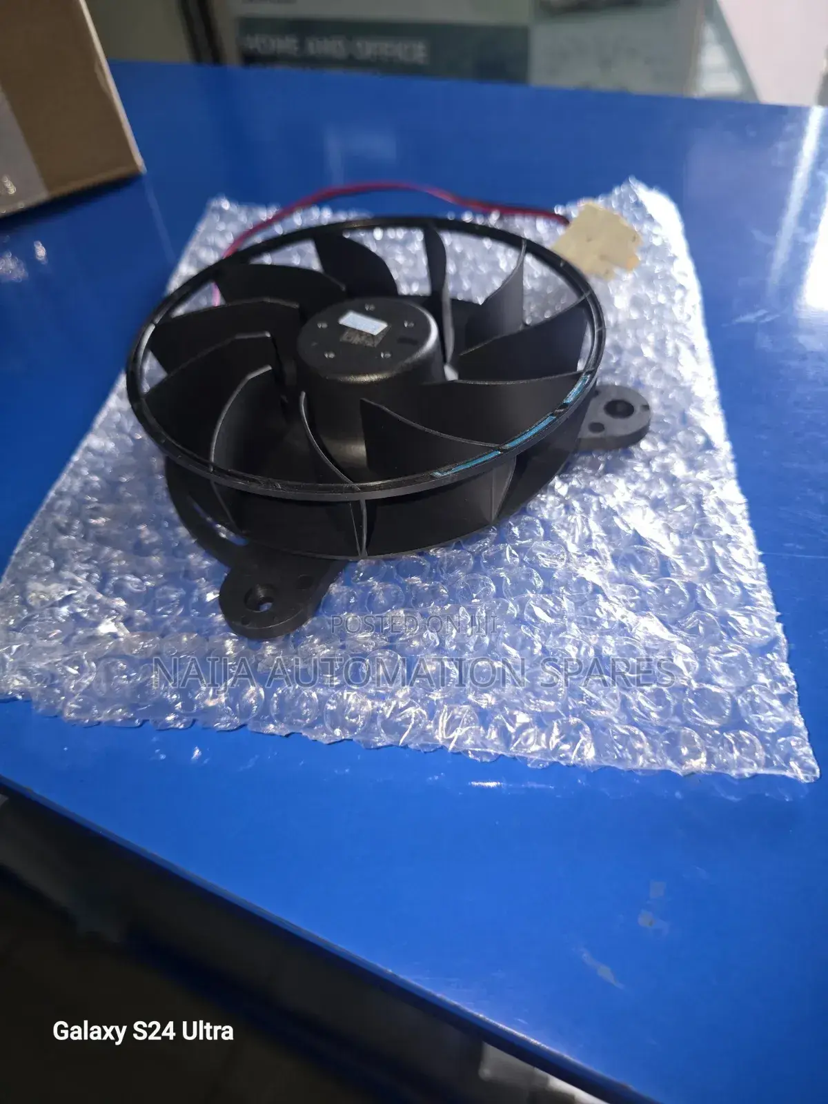 Gw13e12ms1ab-52 | Nidec Refrigerator Cooling Fan Dc 12v 0.19a, 3-Pin