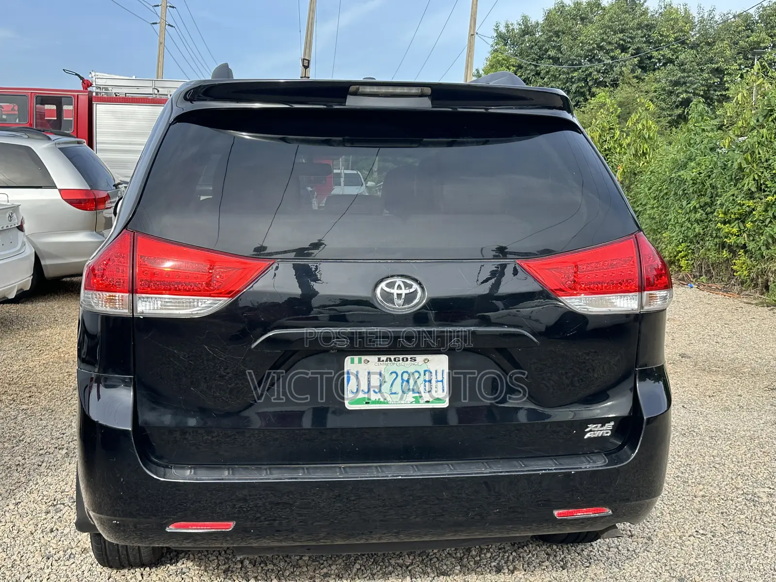 Toyota Sienna 2012 Black
