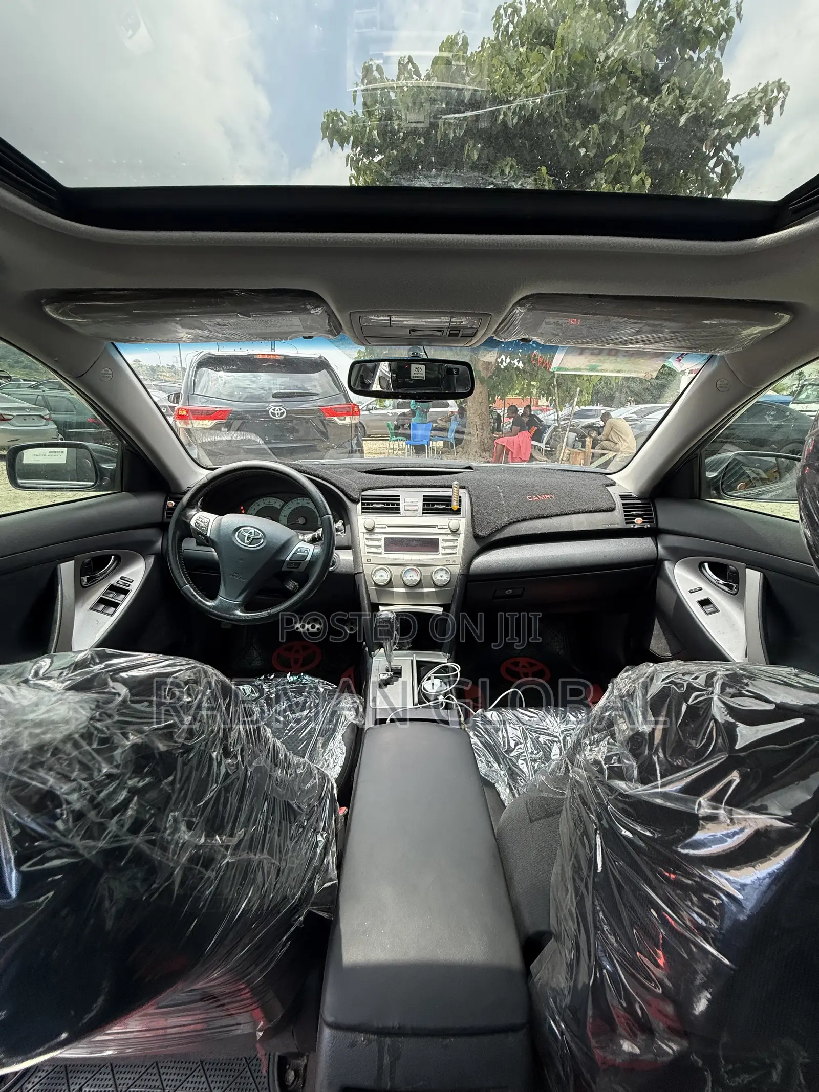 Toyota Camry SE 4dr Sedan (2.5L 4cyl 6AM) 2010 Gray