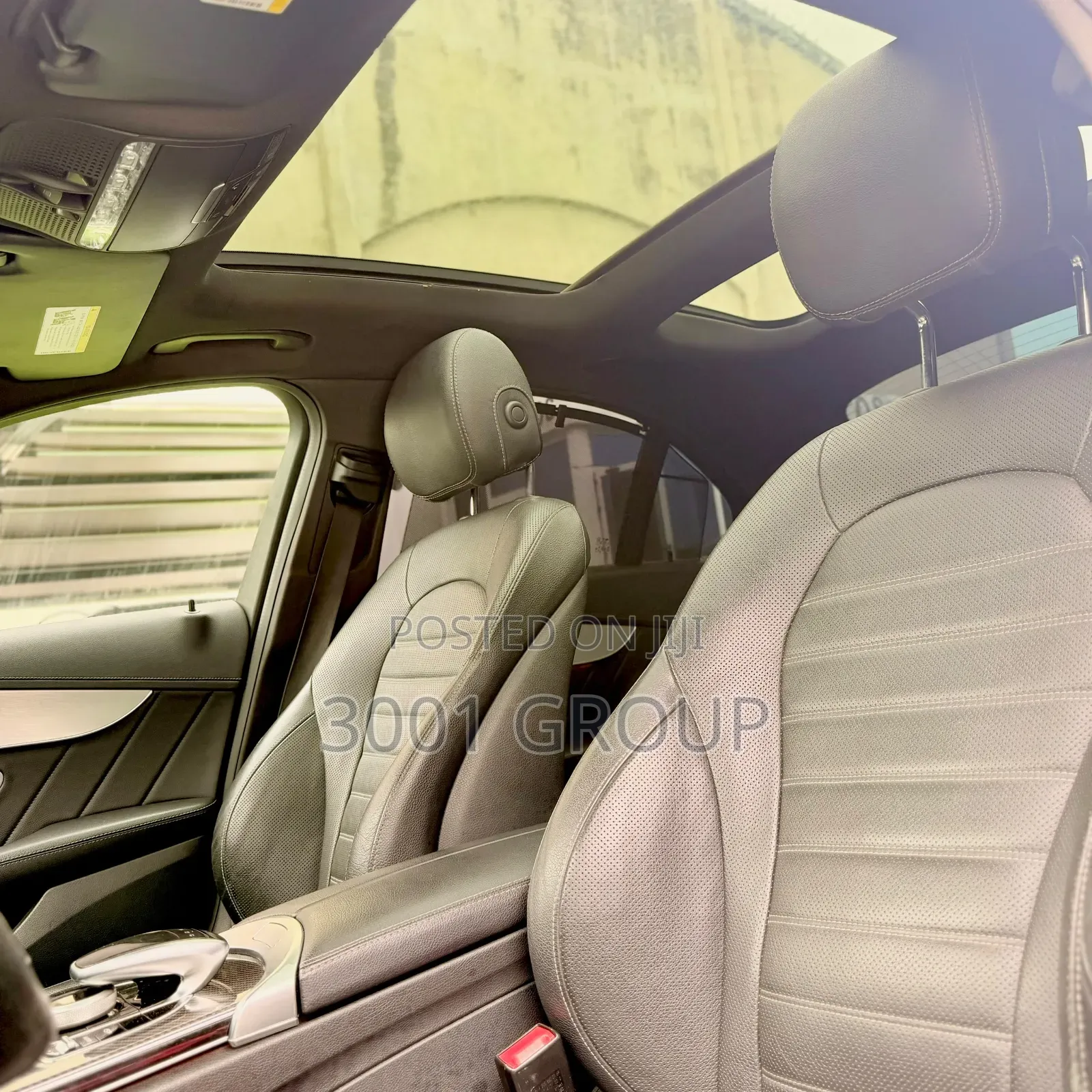 Mercedes-Benz C400 2016 Silver