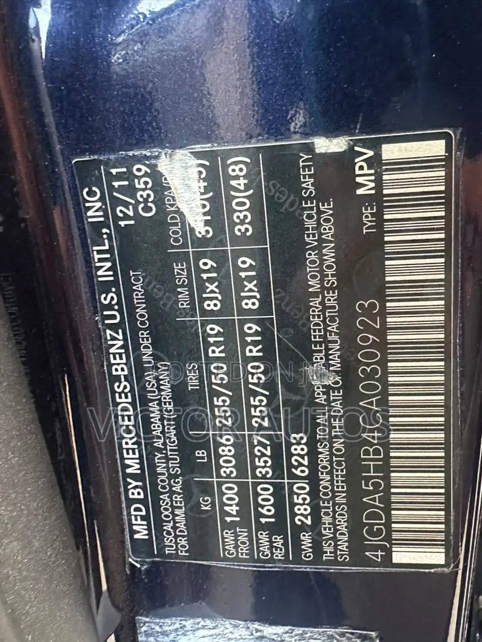 Mercedes-Benz M Class 2013 Blue