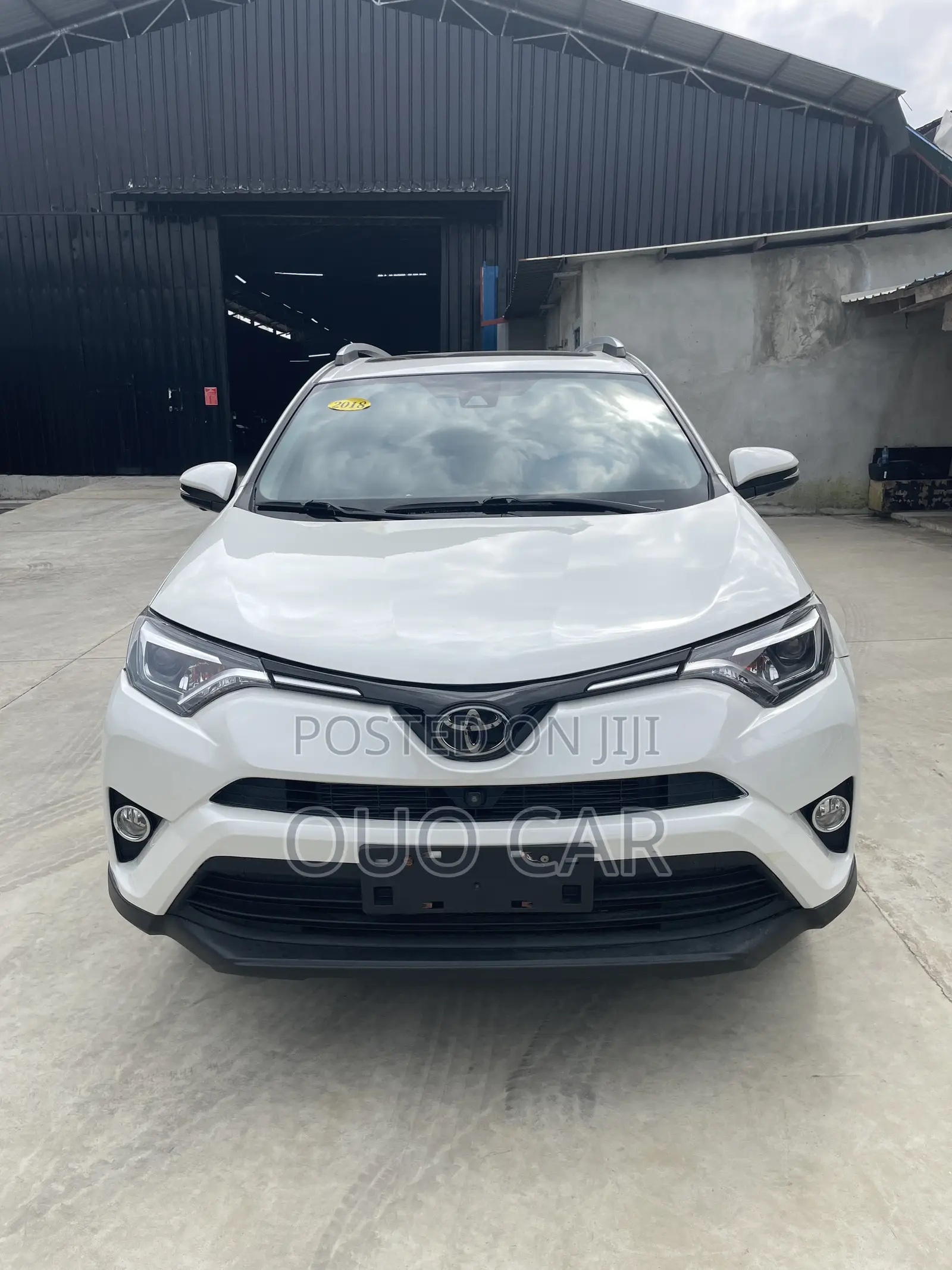 Toyota RAV4 2018 White