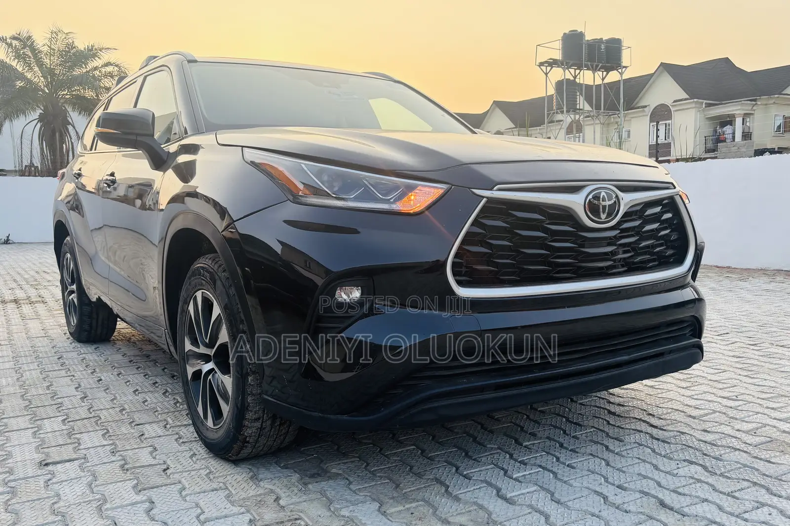 Toyota Highlander XLE 2022 Gray