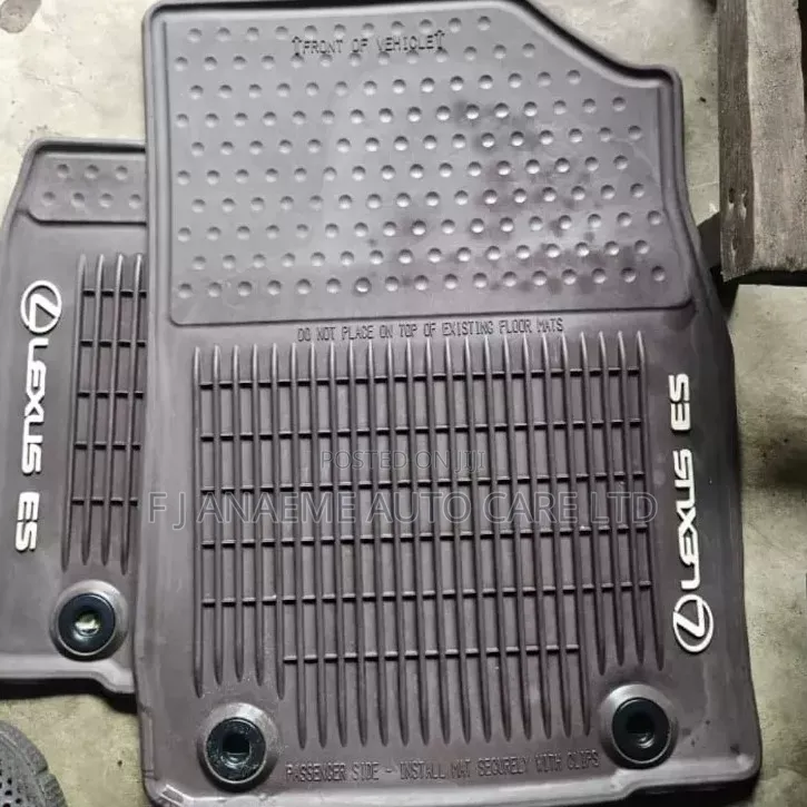 Wine Colour Lexus Es350 Footmat Rubber Carpet