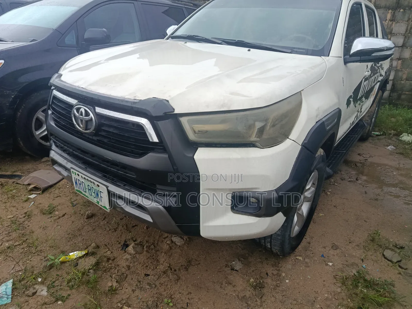 Toyota Hilux 2018 White
