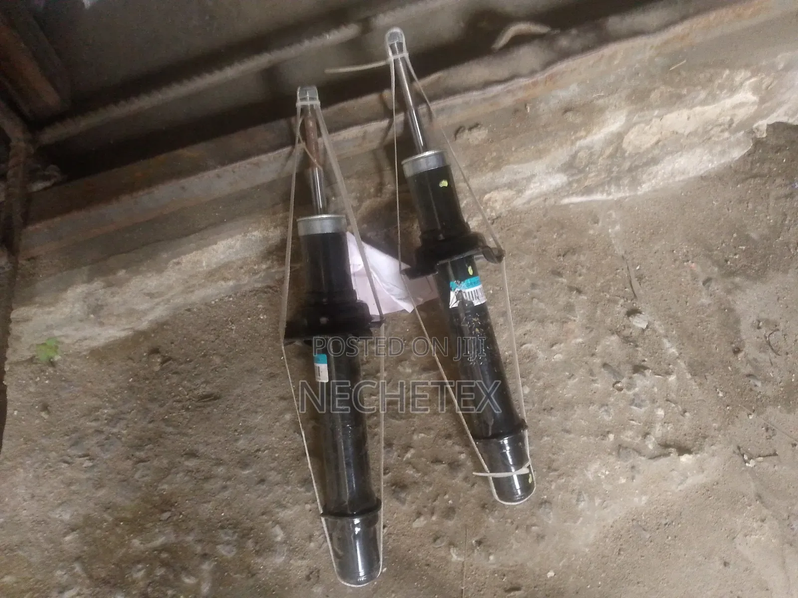Front Shock 1998 Honda Accord
