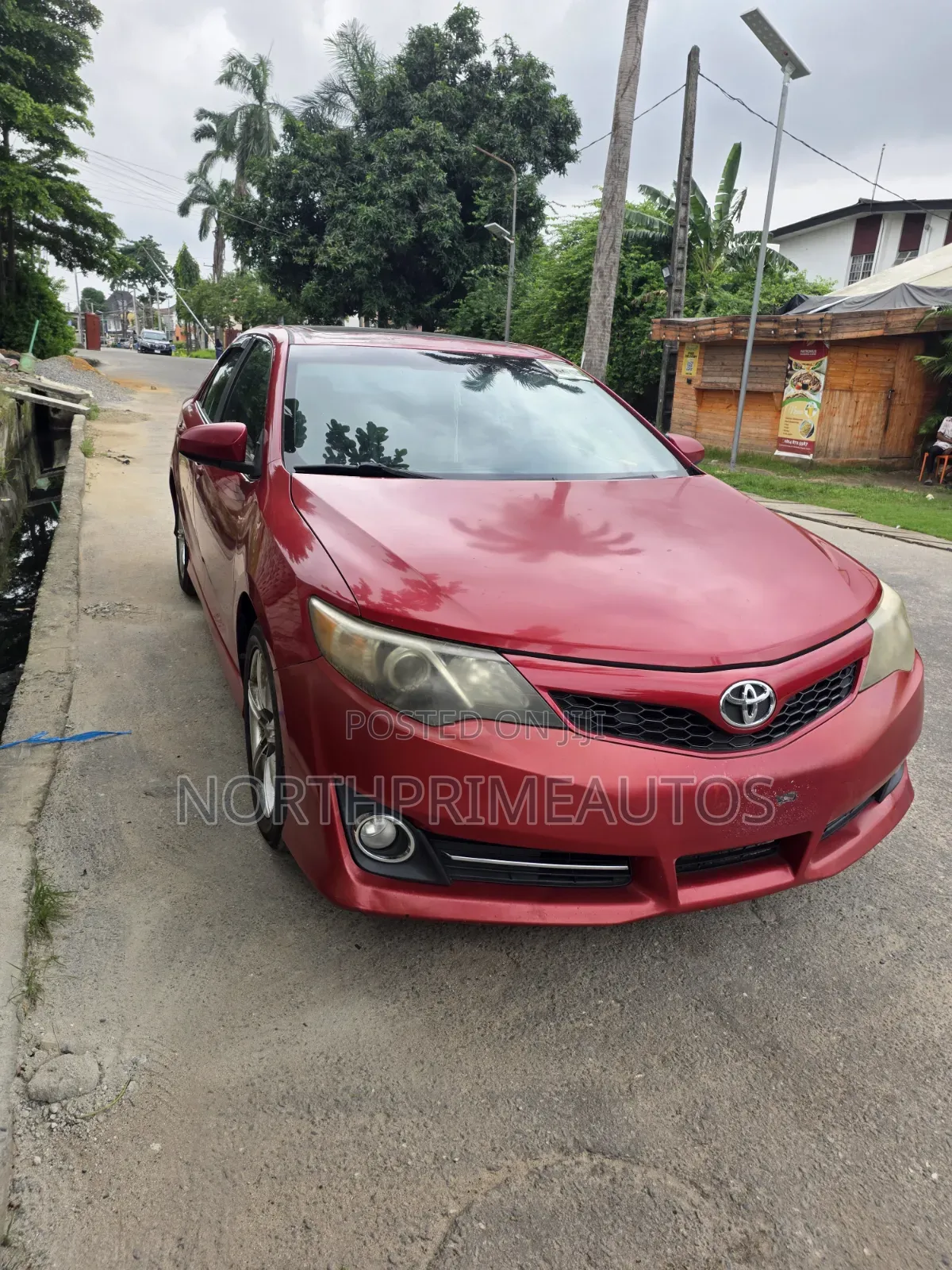 Toyota Camry 2012 Red