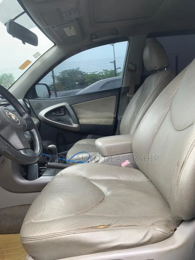 Toyota RAV4 2007 Silver