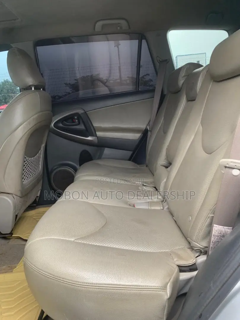 Toyota RAV4 2007 Silver