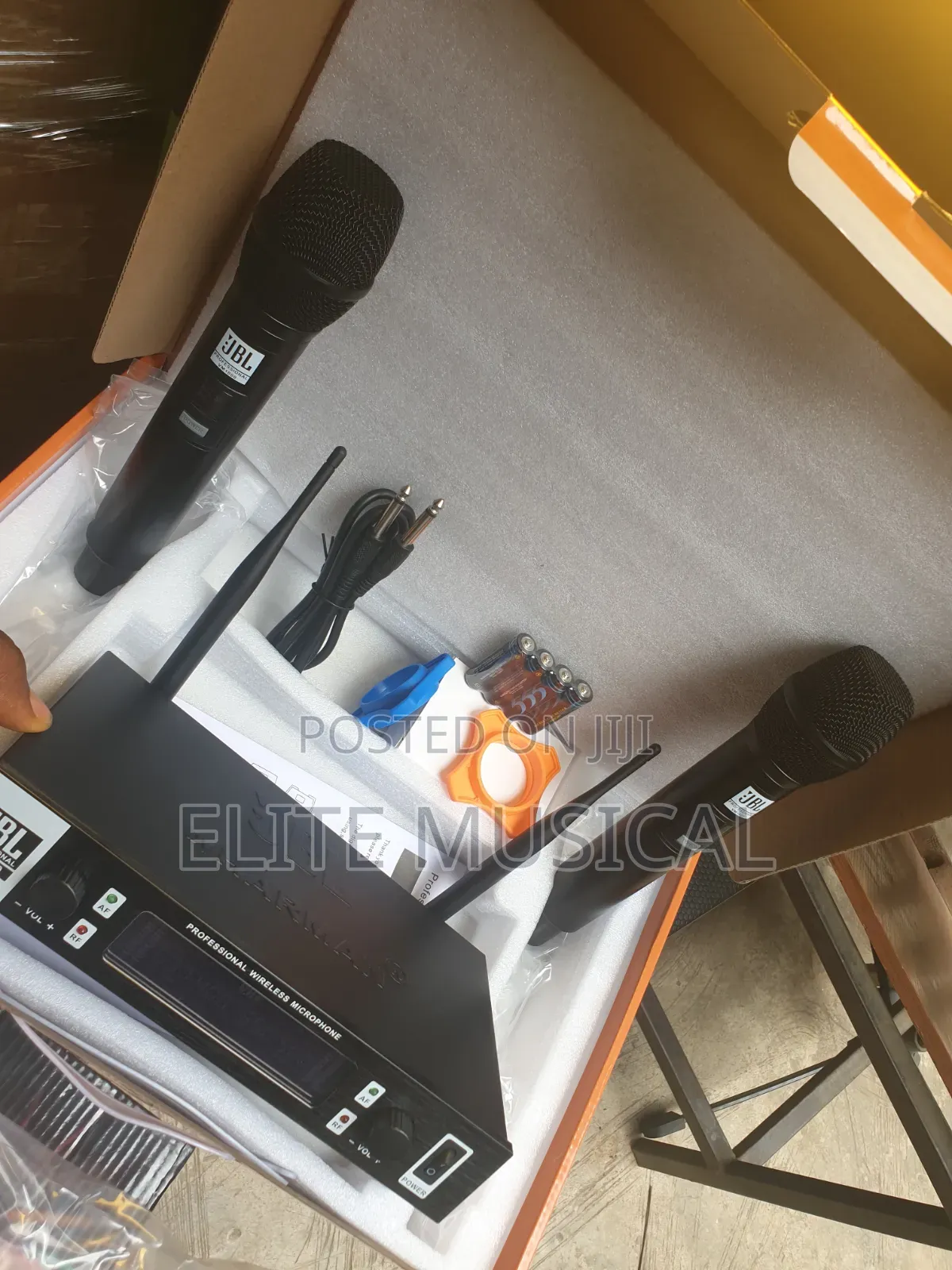 High Quality JBL Vm 1000 Wireless Microphone