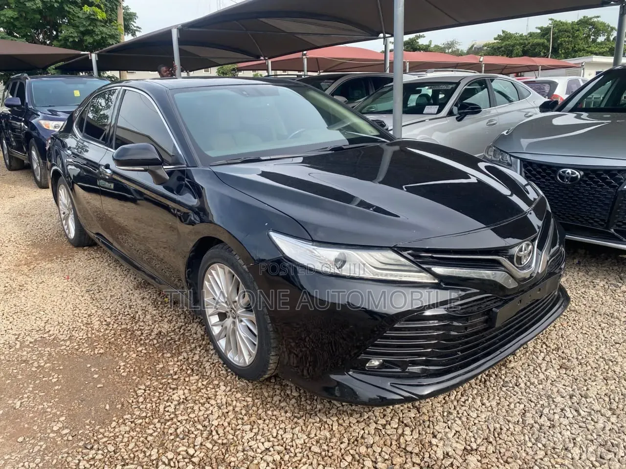 Toyota Camry 2019 Black