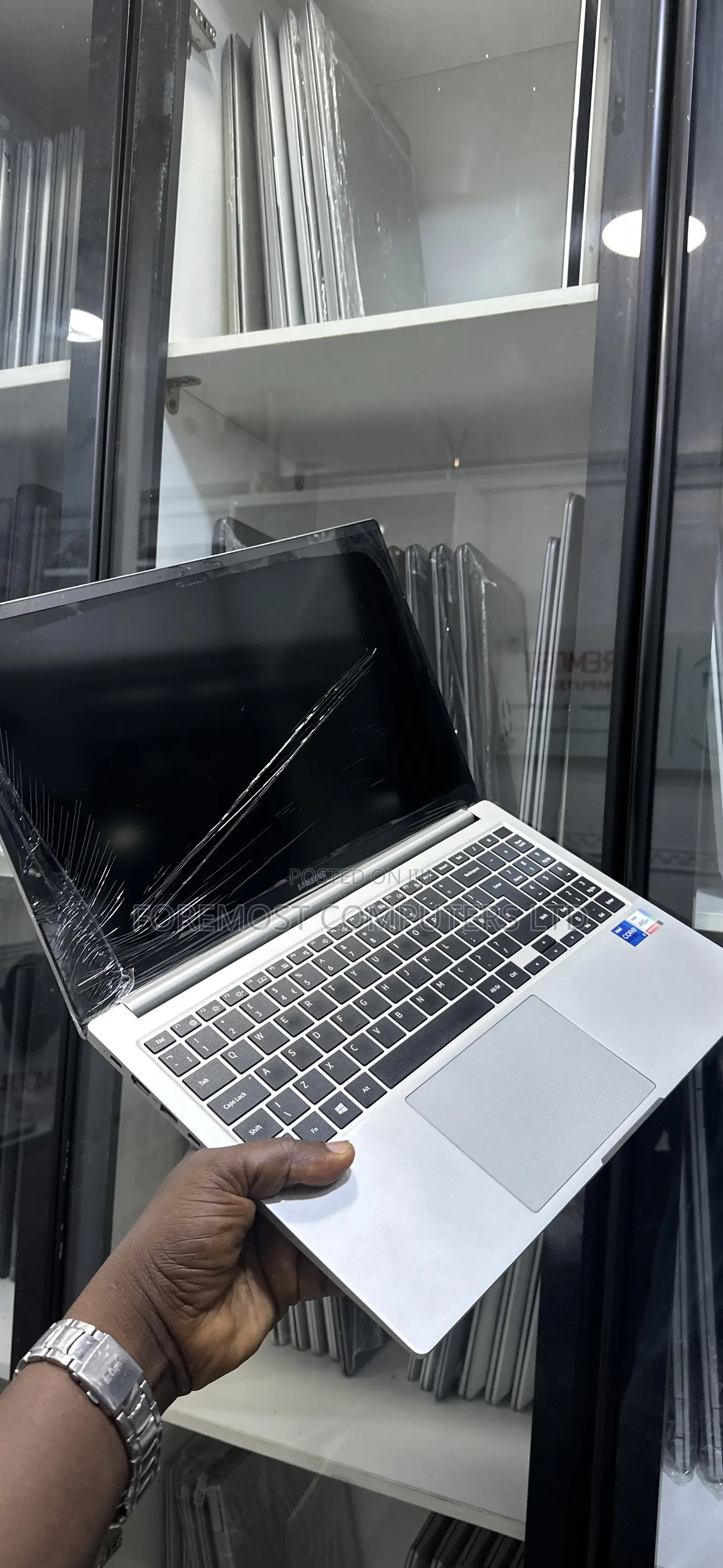 Laptop Samsung Galaxy Book 2 8GB Intel Core i7 SSD 256GB