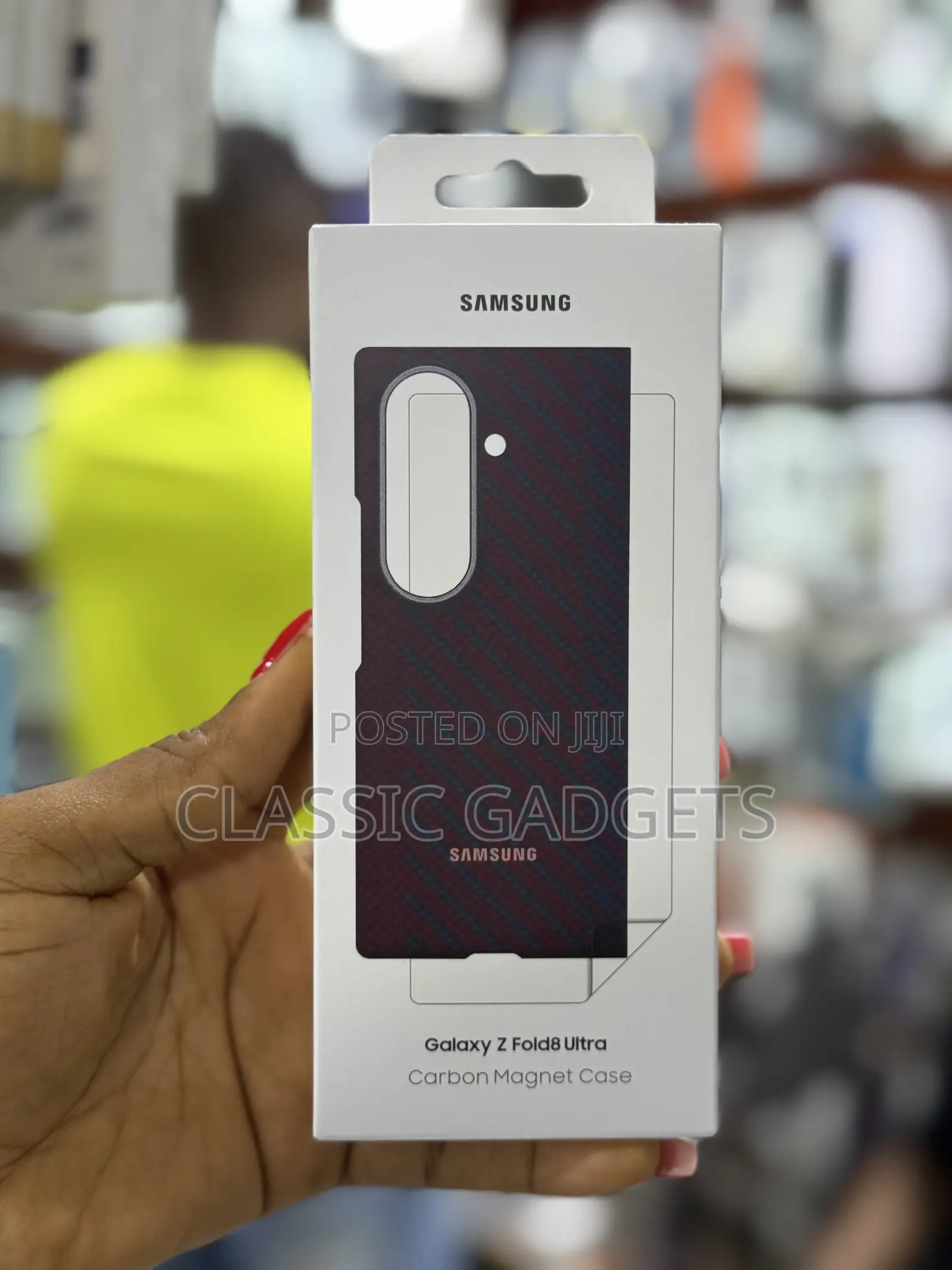 Official Carbon Magnetic Back Case for Samsung Galaxy Z Fold 8 Ultra