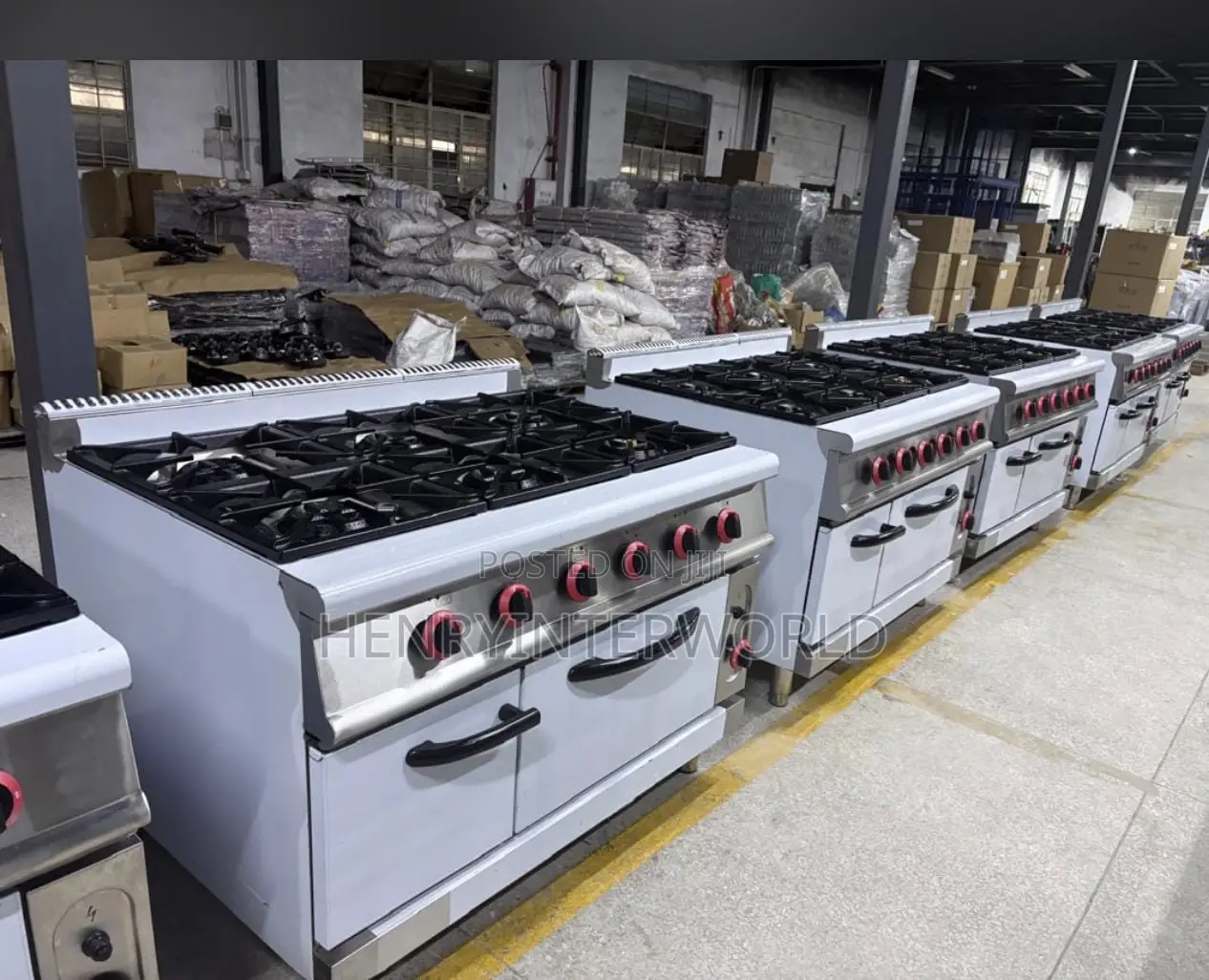 6 Burner Cooker With Oven