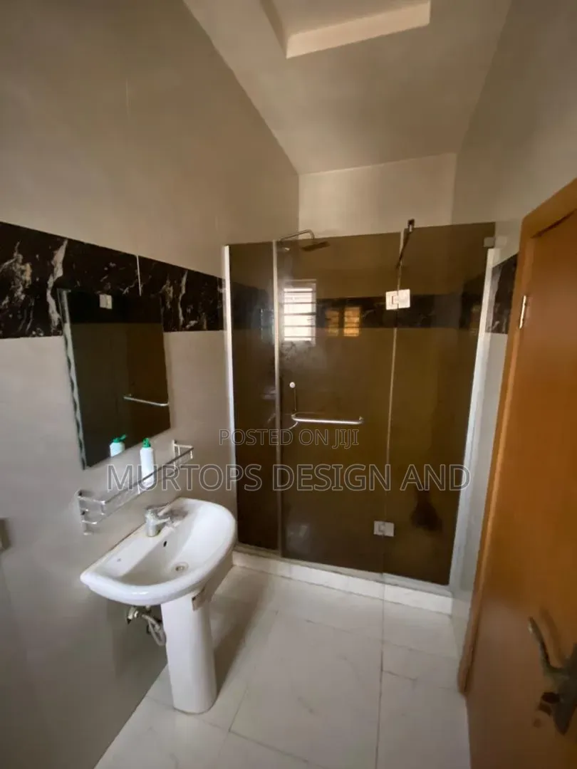4bdrm Duplex in Ikota Gra for rent