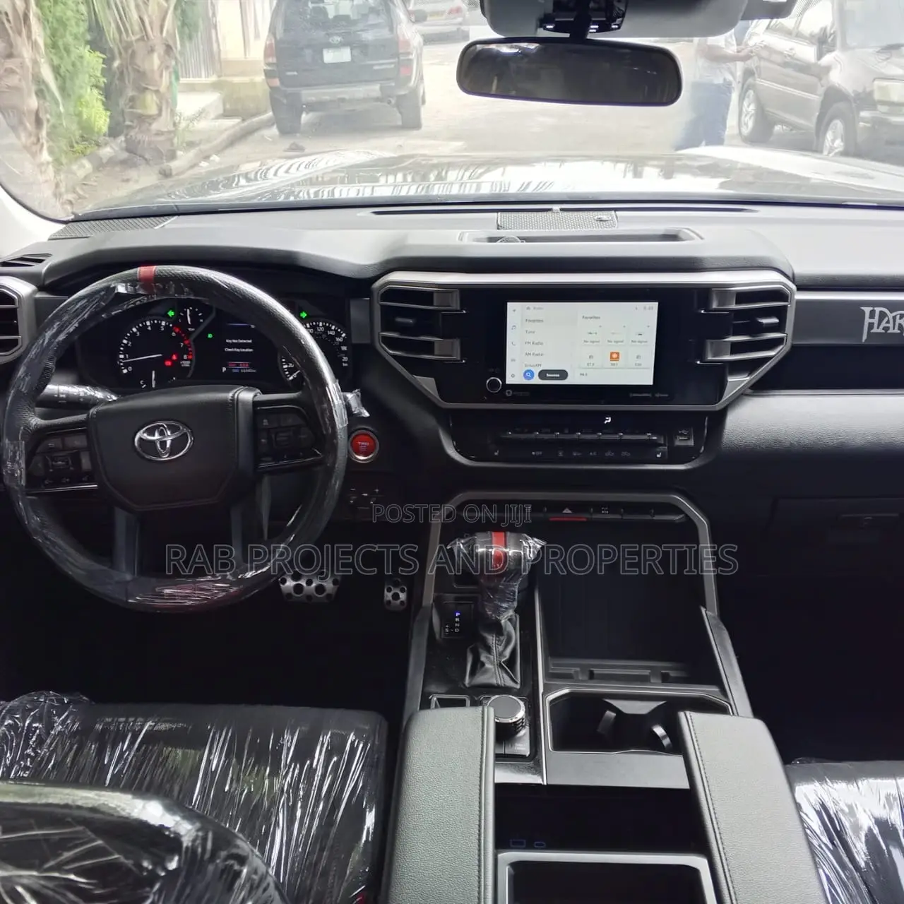 Toyota Tundra SR5 CrewMax 5.5' Bed 2024 Black