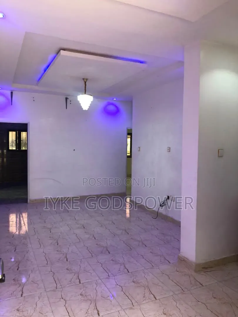 2bdrm Block of Flats in Lugbe, FHA for rent